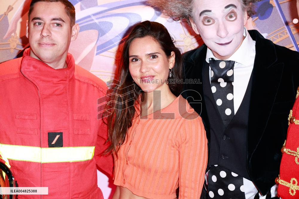 Tempo New Cirque D Hiver Bouglione - Paris