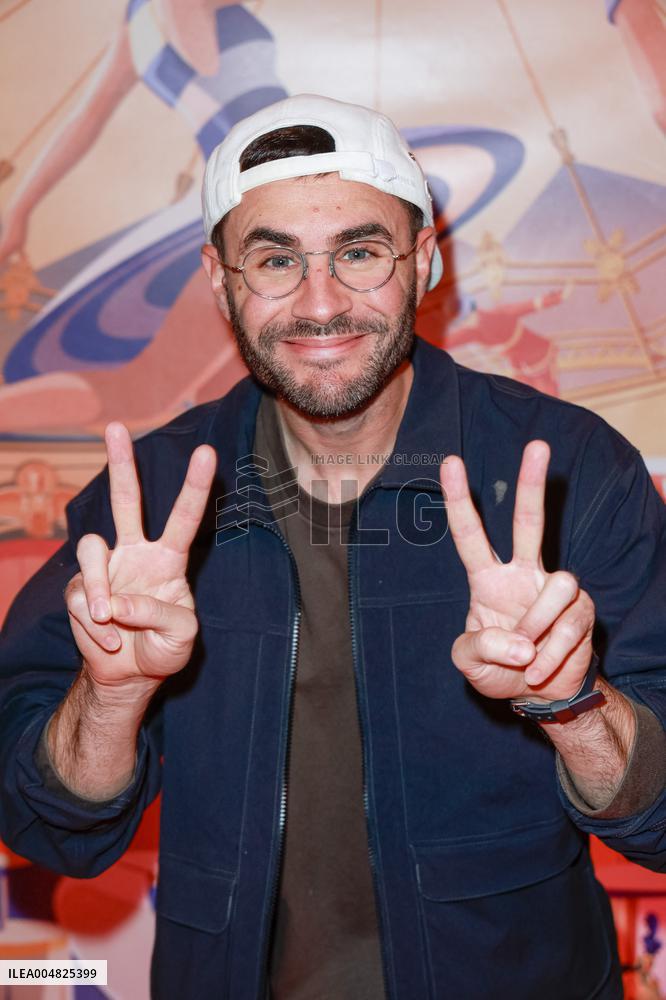 Tempo New Cirque D Hiver Bouglione - Paris