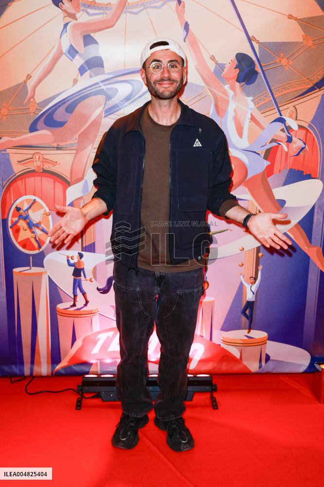 Tempo New Cirque D Hiver Bouglione - Paris