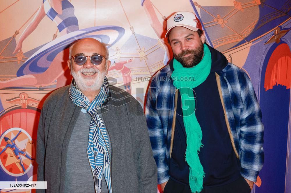 Tempo New Cirque D Hiver Bouglione - Paris