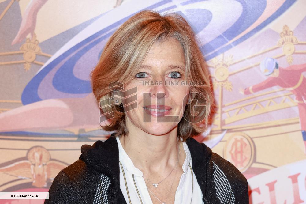 Tempo New Cirque D Hiver Bouglione - Paris