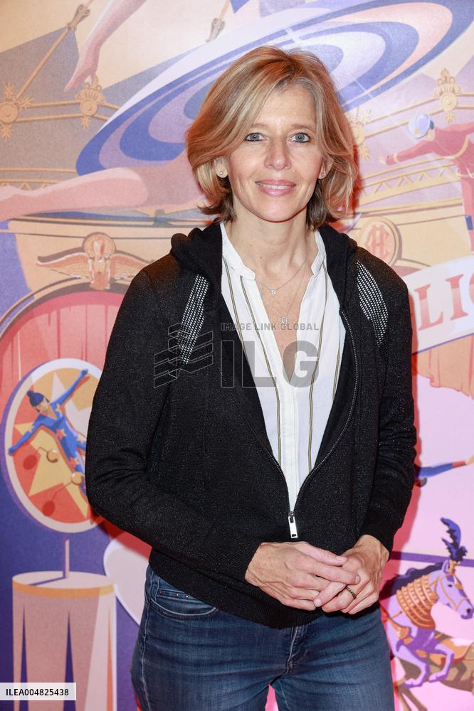 Tempo New Cirque D Hiver Bouglione - Paris