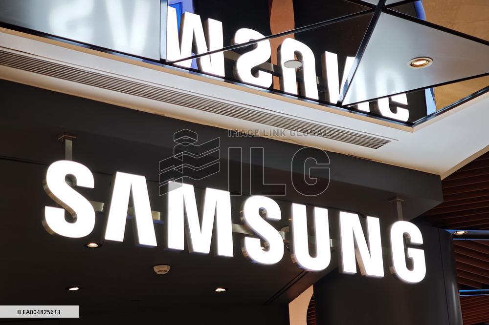 Samsung Store