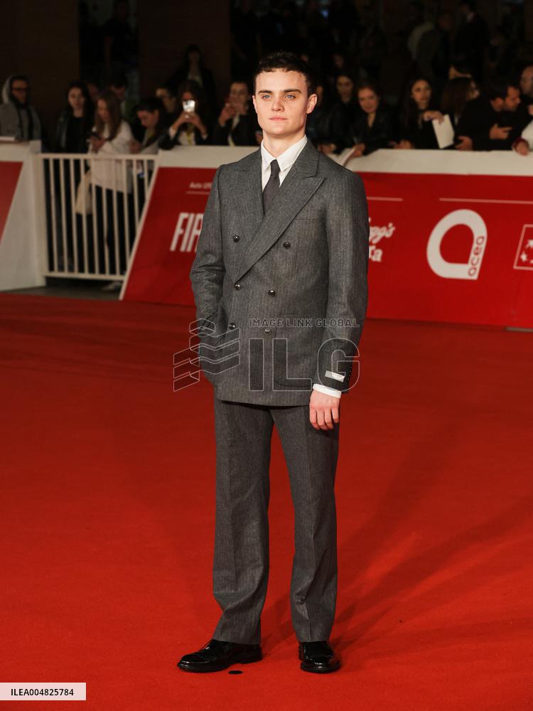 RFF - California Schemin Red Carpet