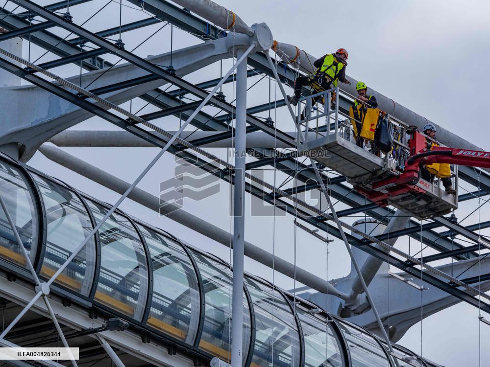 Start of Renovation Work on The Centre Georges Pompidou - Paris
