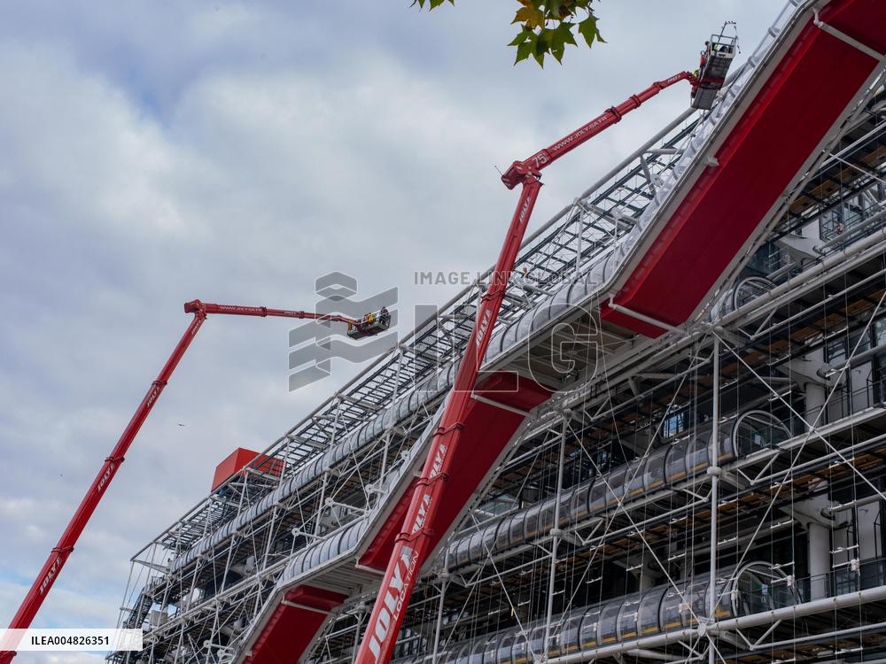 Start of Renovation Work on The Centre Georges Pompidou - Paris