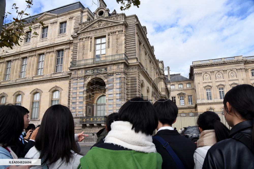 Day after Robbery of the closed Louvre Museum - Paris