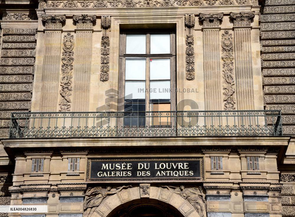 Day after Robbery of the closed Louvre Museum - Paris