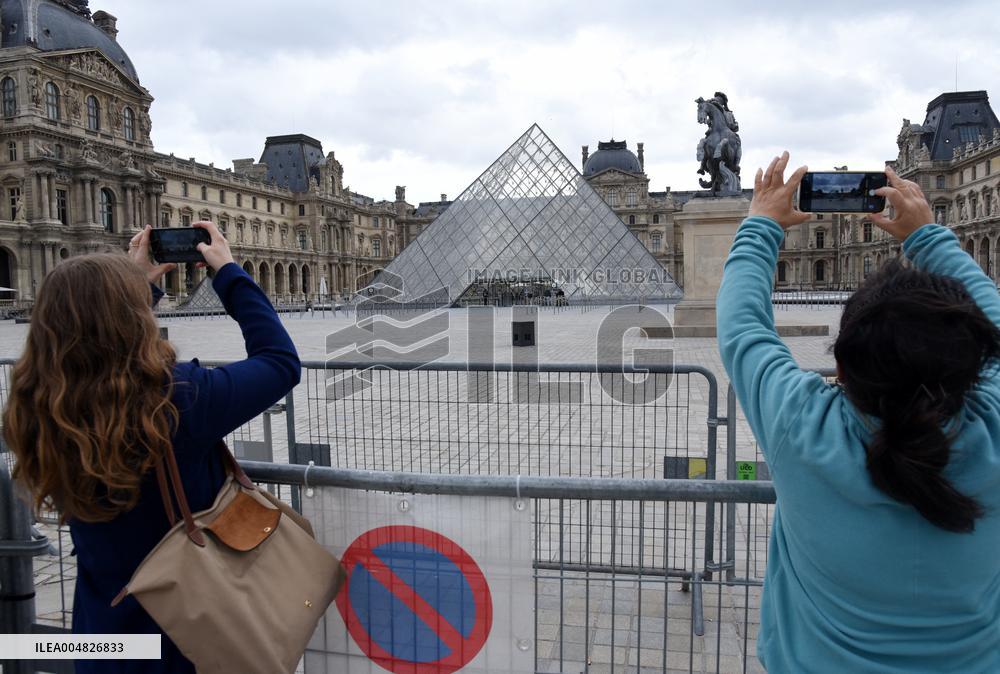 Day after Robbery of the closed Louvre Museum - Paris