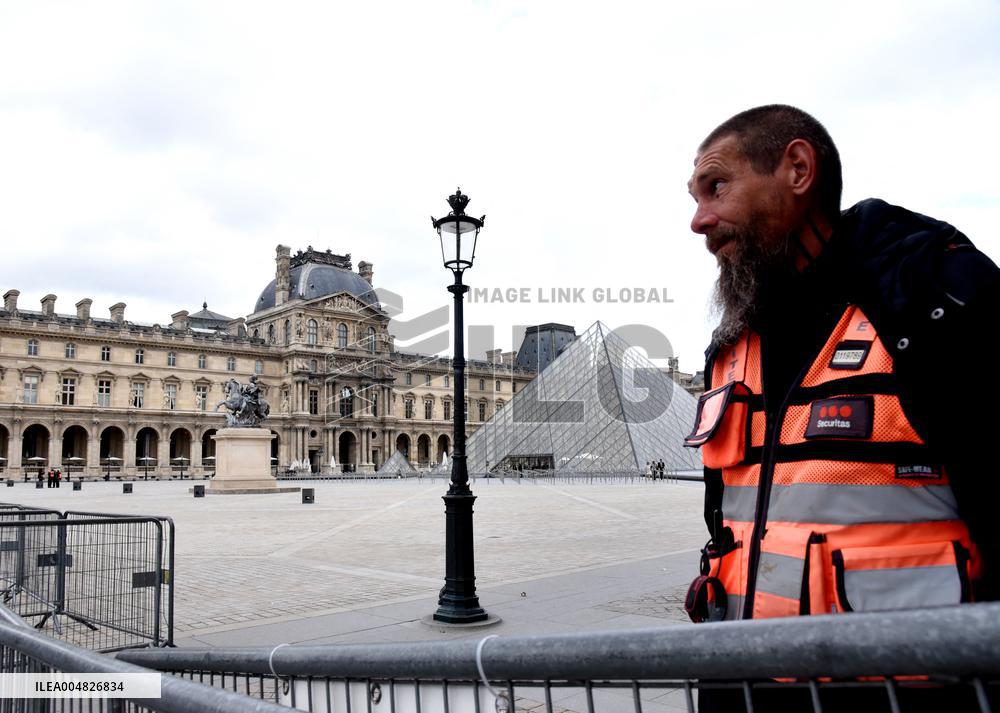 Day after Robbery of the closed Louvre Museum - Paris