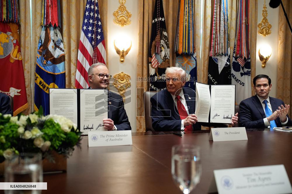 Donald Trump with Anthony Albanese - Washington