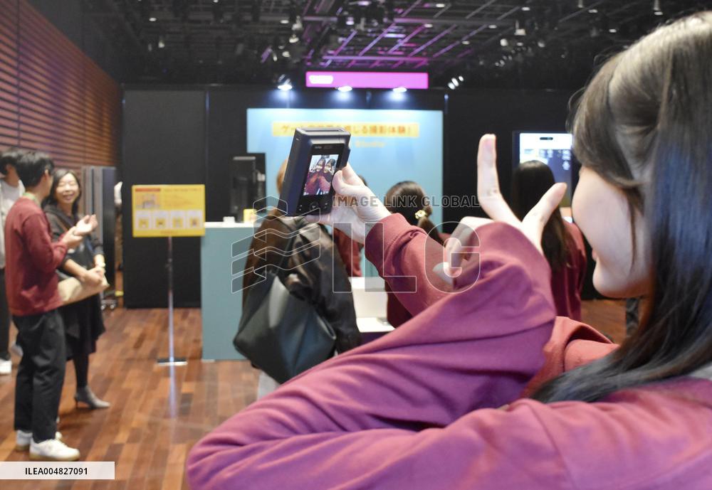 Fujifilm to launch new Cheki series instant camera