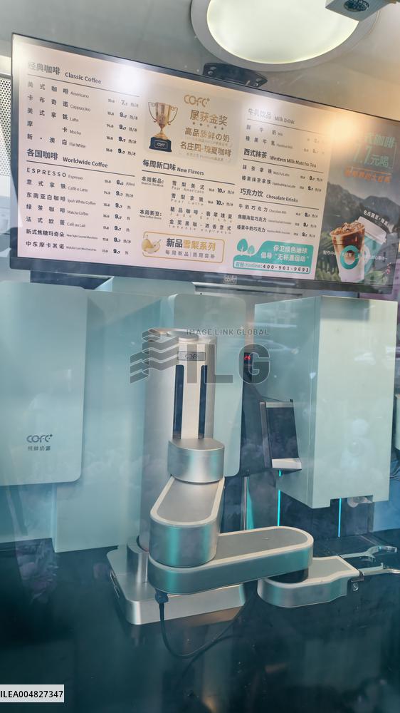 COFE+Robot Freshly Ground Coffee Kiosk