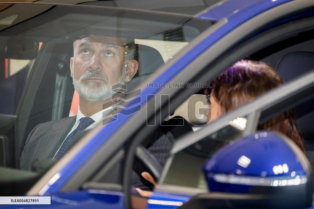 King Felipe Visits The Headquarters Of The Antolin Automobile Company - Burgos