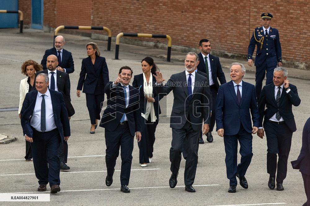 King Felipe Visits The Headquarters Of The Antolin Automobile Company - Burgos