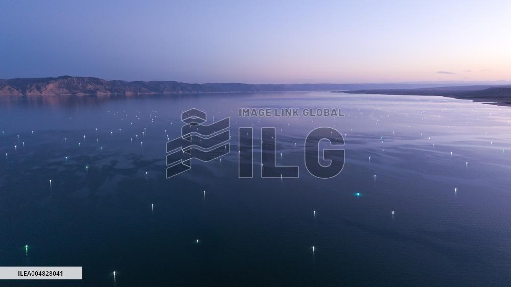 Longyang Gorge Fishery Tourism Development - China