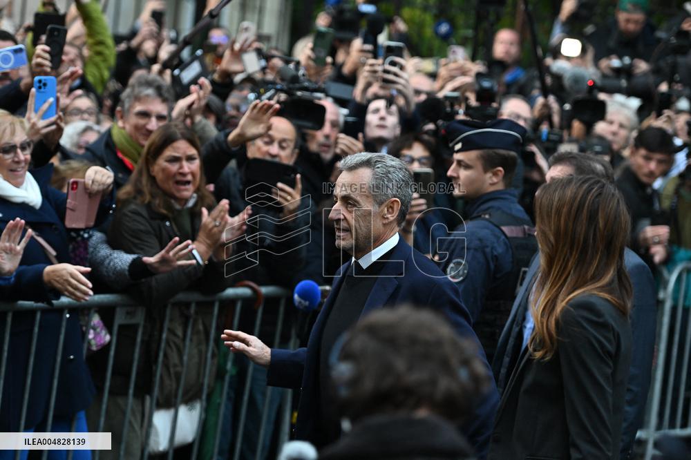 Sarkozy's Residence Before Incarceration - Paris