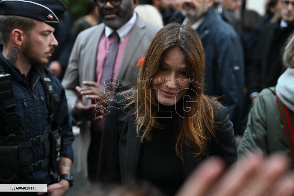 Sarkozy's Residence Before Incarceration - Paris