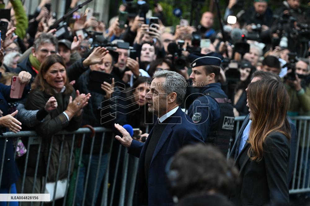 Sarkozy's Residence Before Incarceration - Paris
