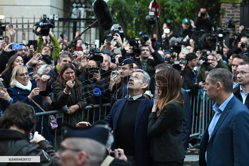 Sarkozy's Residence Before Incarceration - Paris