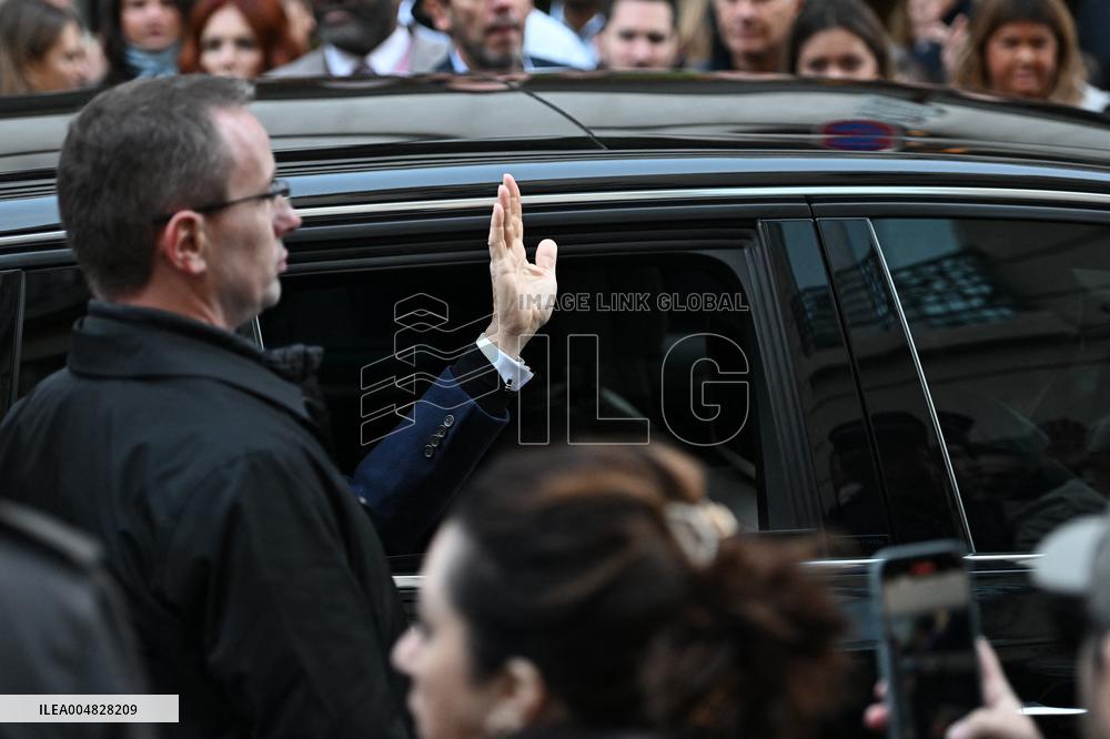Sarkozy's Residence Before Incarceration - Paris
