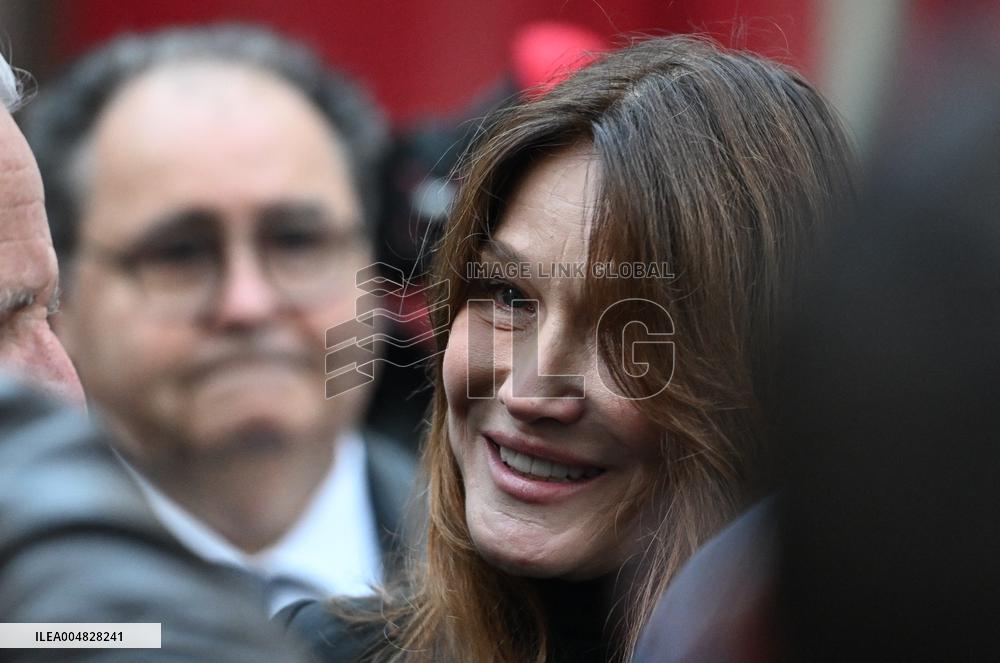 Sarkozy's Residence Before Incarceration - Paris