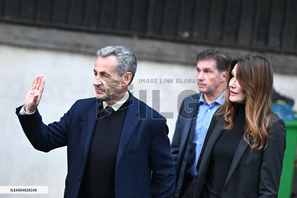 Sarkozy's Residence Before Incarceration - Paris