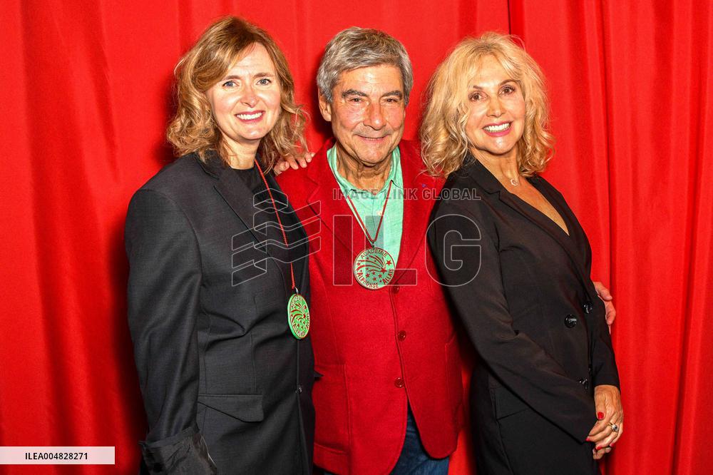 9th Festiv Allais Closing Night - Paris