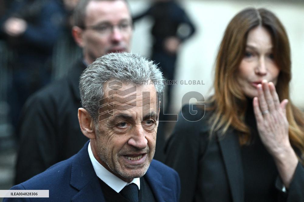 Sarkozy's Residence Before Incarceration - Paris