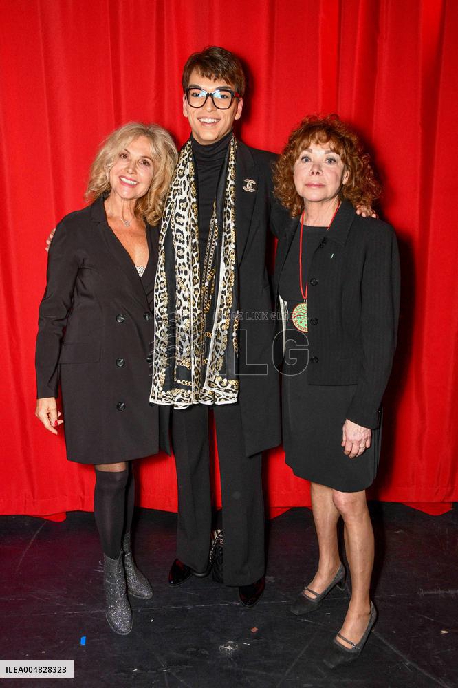 9th Festiv Allais Closing Night - Paris