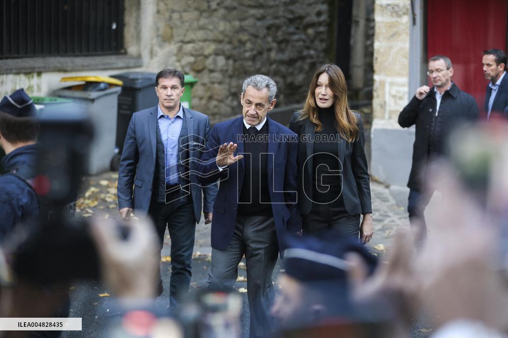Sarkozy's Residence Before Incarceration - Paris