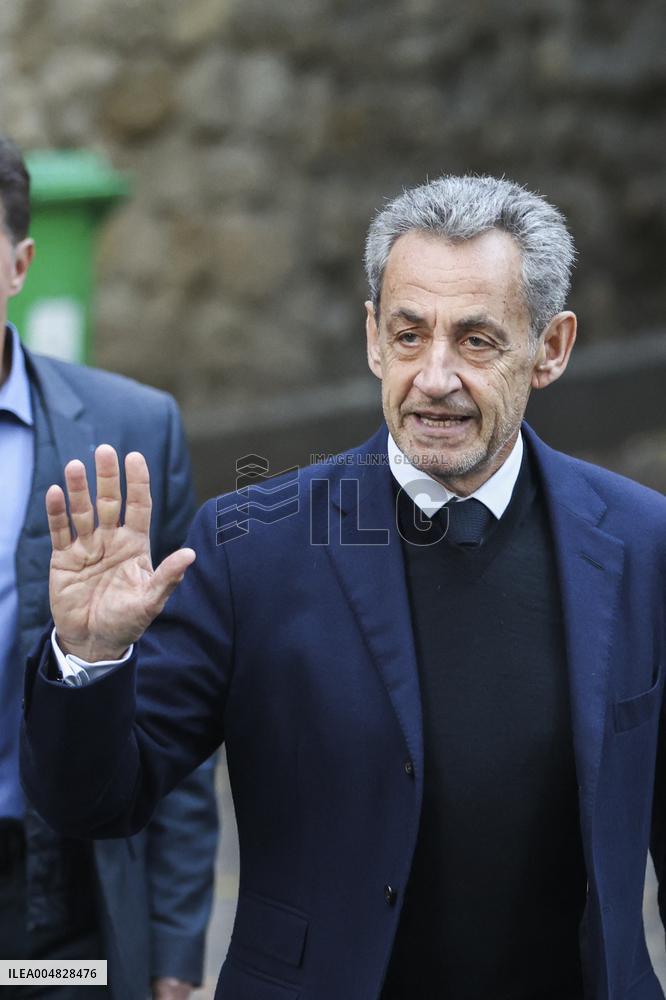 Sarkozy's Residence Before Incarceration - Paris