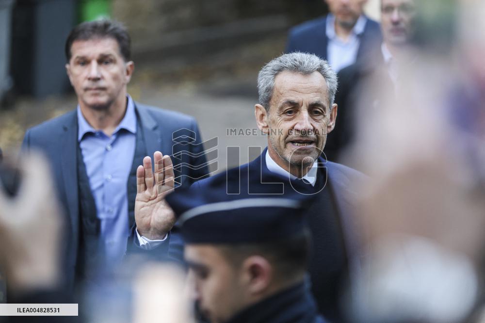 Sarkozy's Residence Before Incarceration - Paris