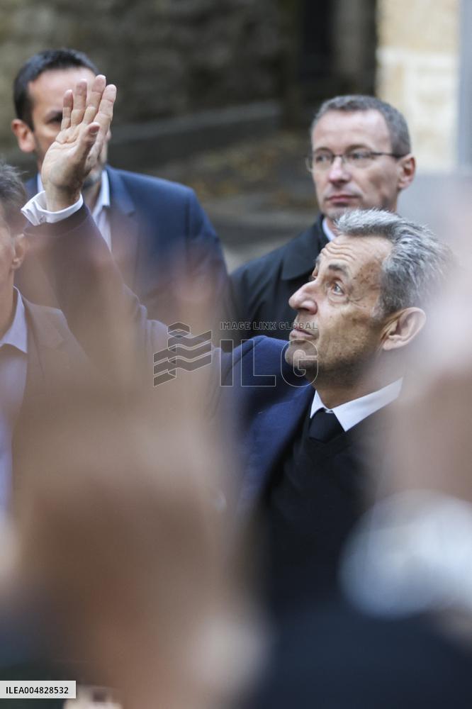 Sarkozy's Residence Before Incarceration - Paris
