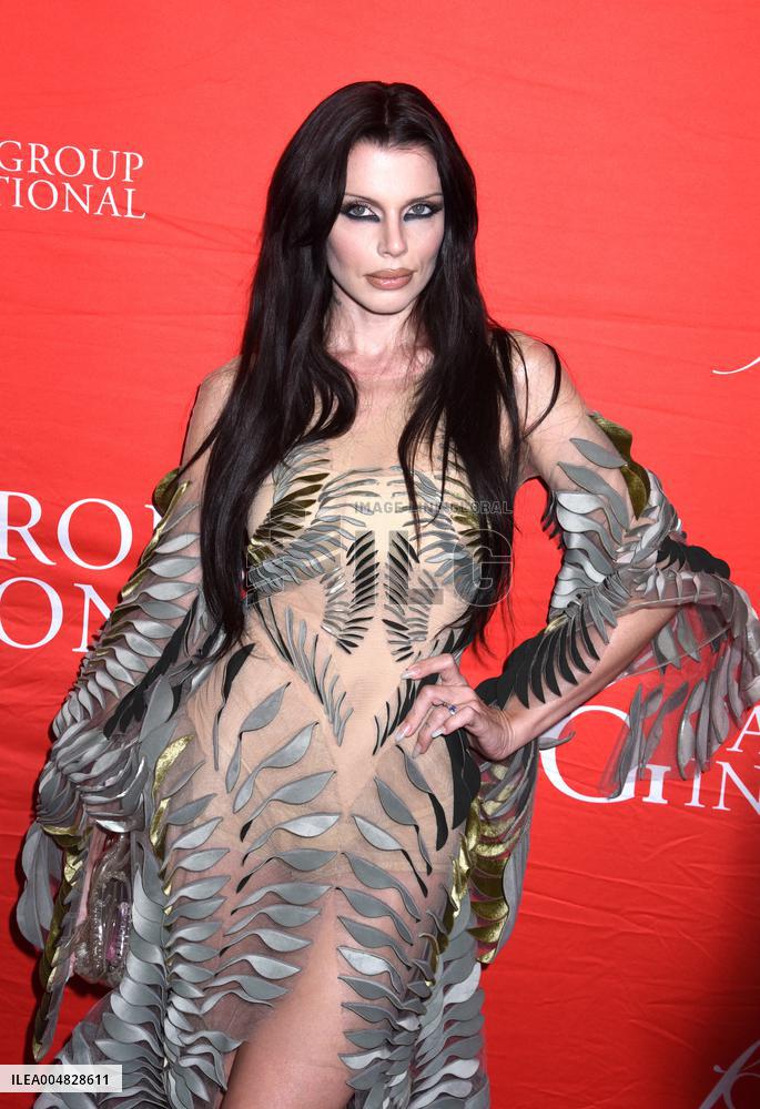 FGI Fashion Night of Stars - NYC