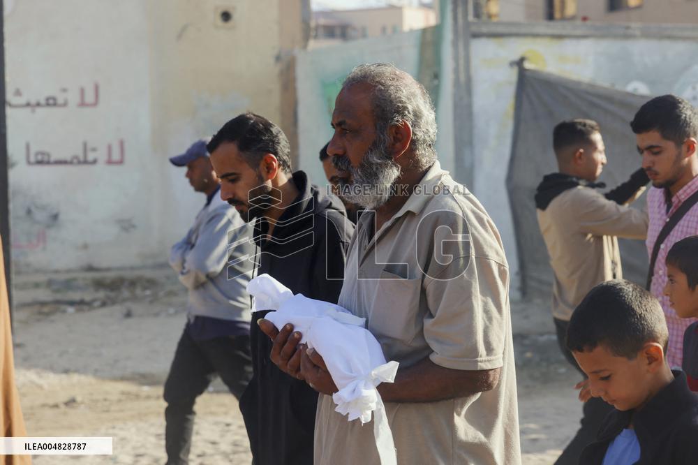 Israeli Strikes Despite Ceasefire - Khan Yunis