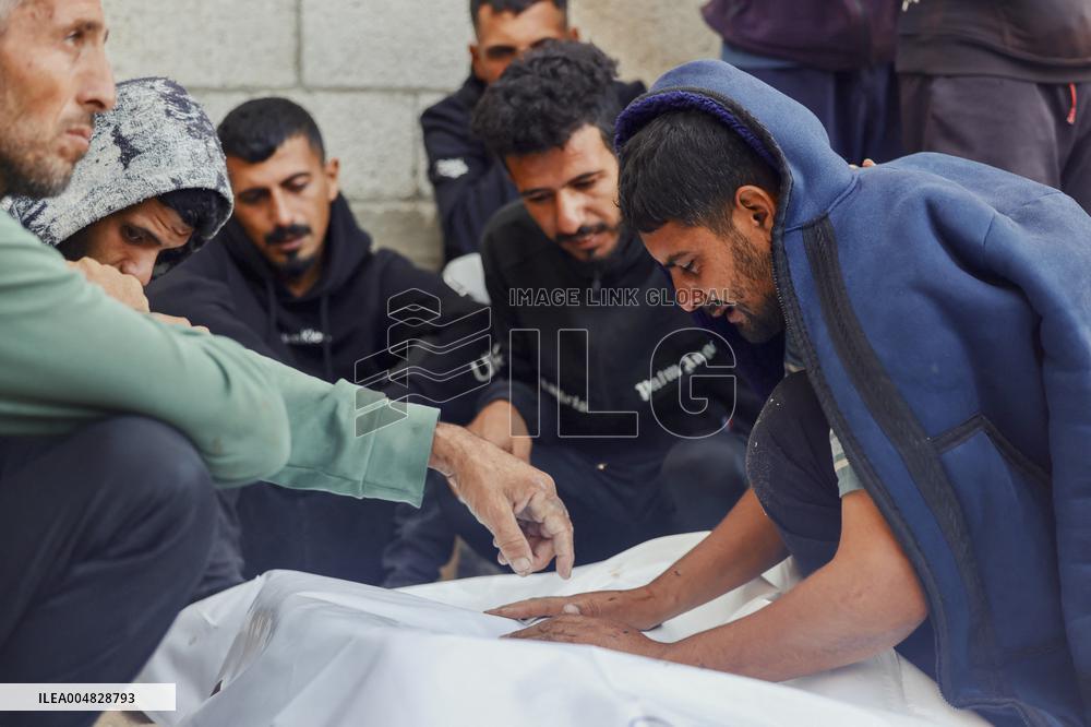 Israeli Strikes Despite Ceasefire - Khan Yunis