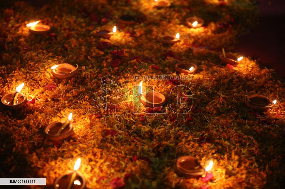 Hindu Festival of Lights - Bangladesh