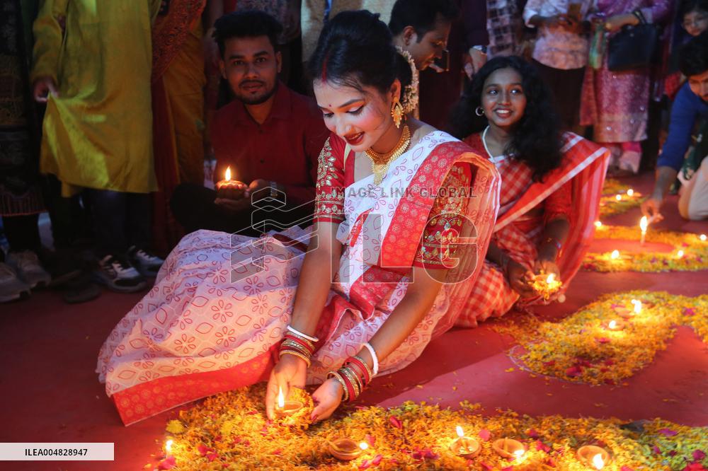 Hindu Festival of Lights - Bangladesh