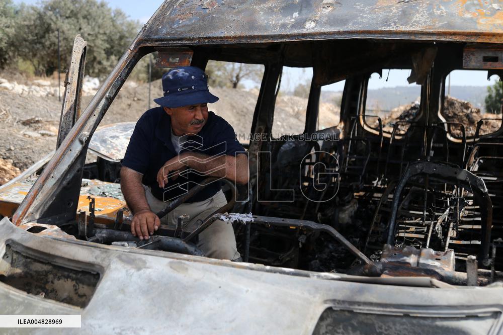 Israeli Settlers Set Fire to Vehicles Belonging to Palestinians - Bethlehem