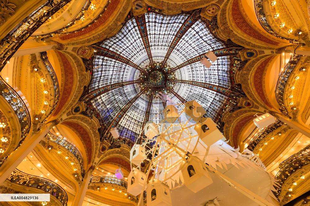 Illustration - Noel in Paris