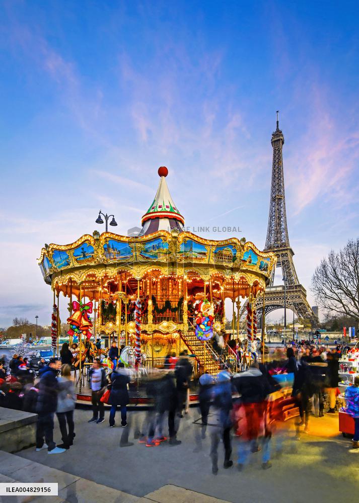 Illustration - Noel in Paris