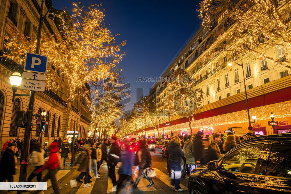 Illustration - Noel in Paris