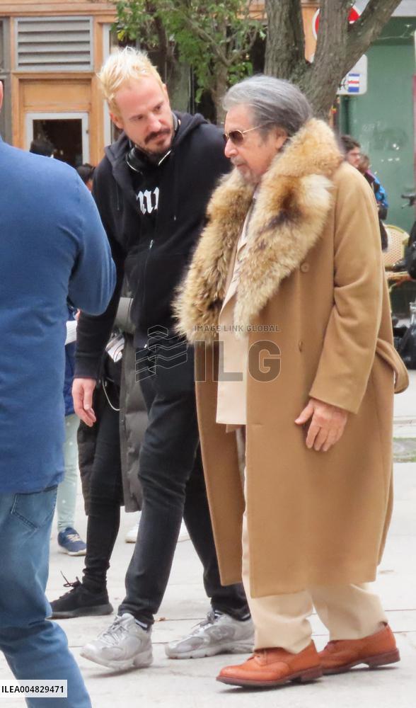 Father Joe Set - Paris