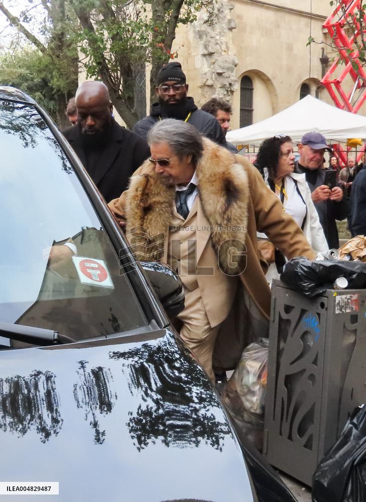 Father Joe Set - Paris