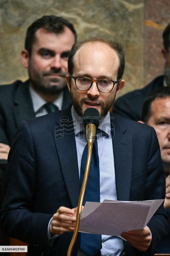 Questions to the government at the National Assembly in Paris FA