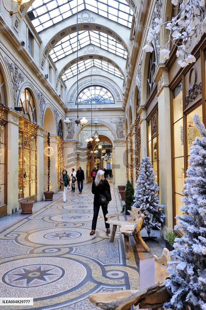 Illustration - Noel in Paris