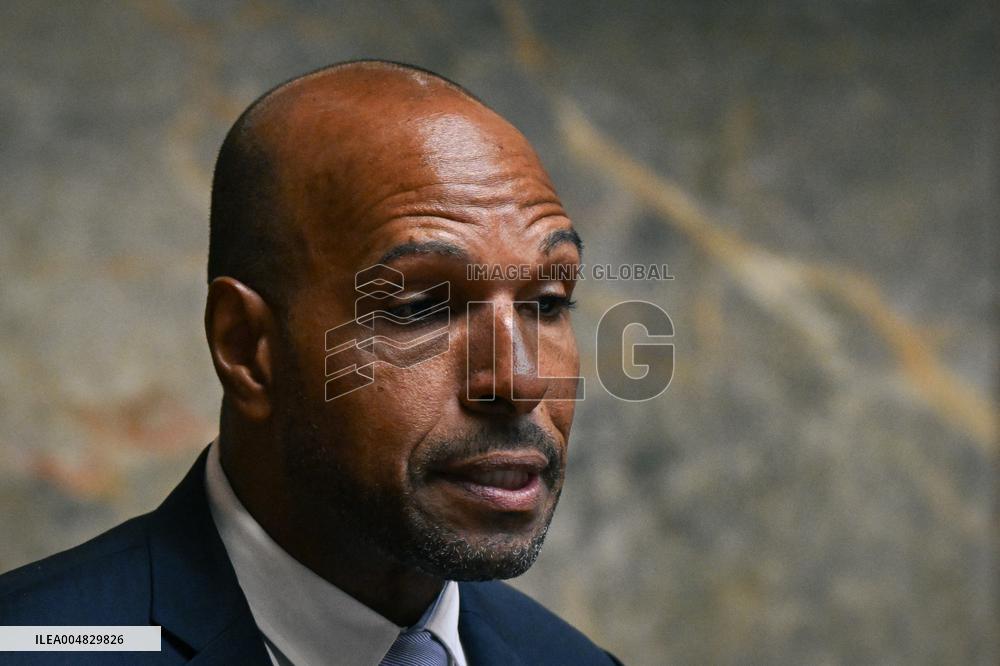 Questions to the government at the National Assembly in Paris FA