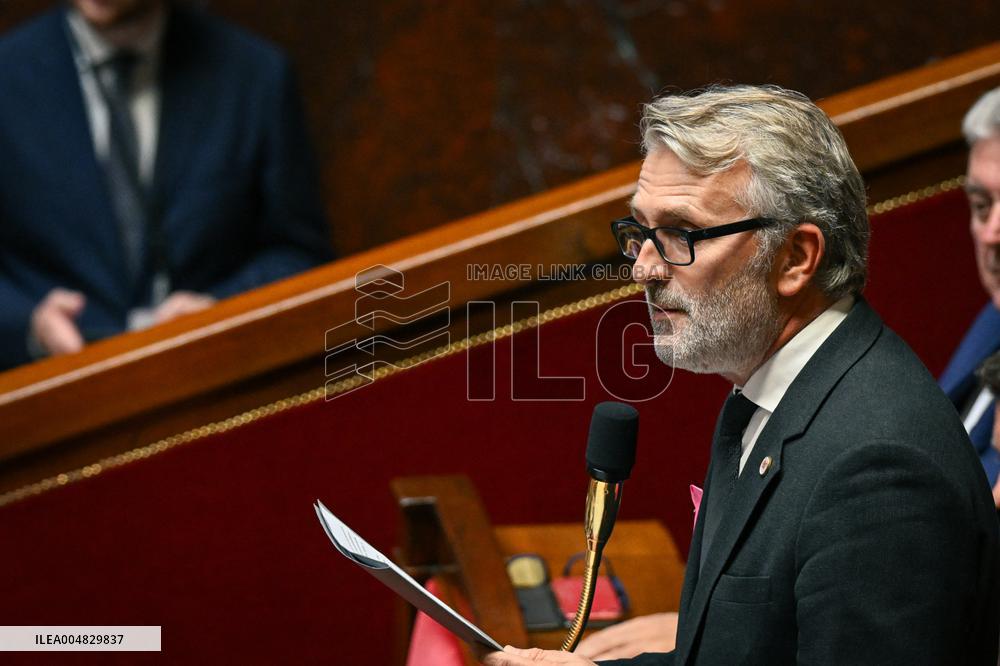 Questions to the government at the National Assembly in Paris FA