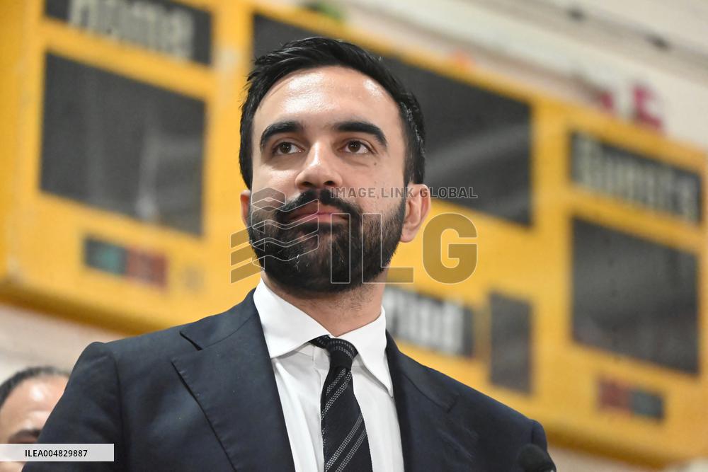 Hochul Joint Appearance with Mamdani in Queesn, NY